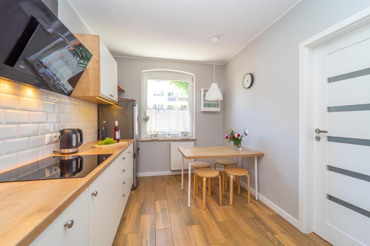 Apartamento Klimat Starego Wrzeszcza Gdansk Exterior foto